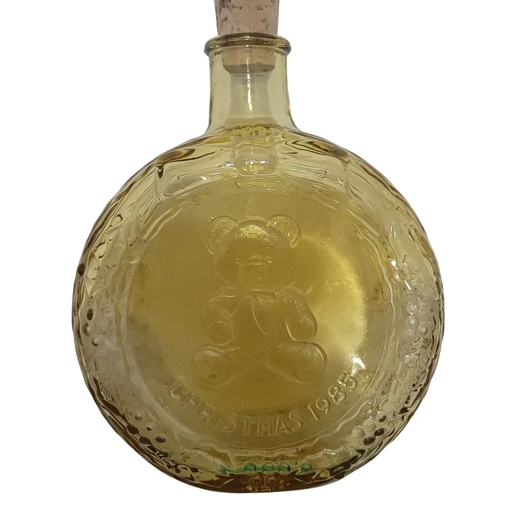 1985 VTG Wheaton Village The‎ Teddy Bear Glass Decanter Handmade Christmas Decor